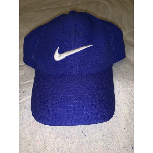 royal blue nike hat